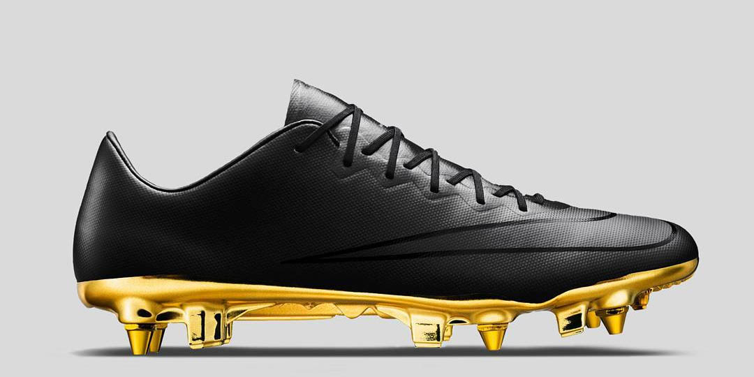 Nike cleats gold bottom best sale